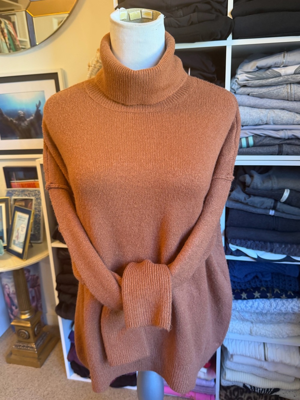 Vince Camuto Turtleneck Women's Sweater in Rust